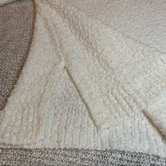 Marled by Reunited White Pullover Sweater - Picture 5 of 9